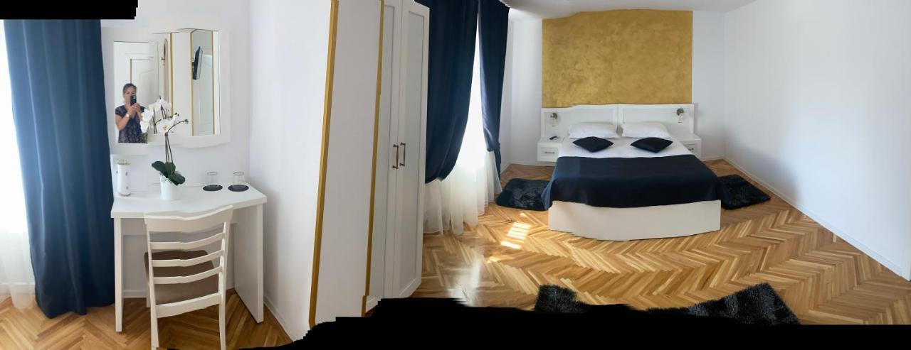 Hotel Casa Cattleya Târgu Jiu Esterno foto